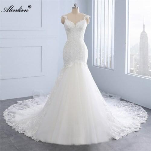 Alonlivn Real Photo Whole Beaded Pearls Sequins Sweeheart Mermaid Wedding Gowns Illusion Back Charming Lace Bride Dresses