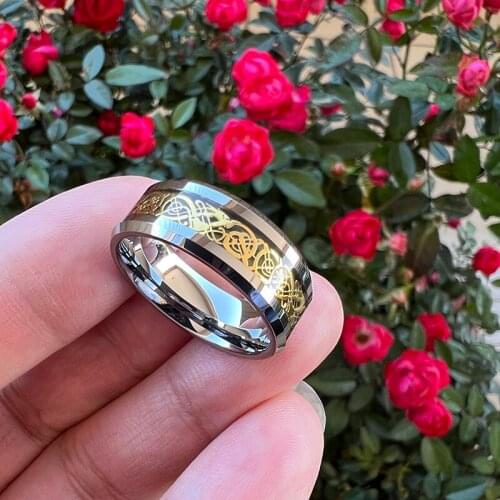Mens Women Gold Dragon Inlay Tungsten Carbide Rings Wedding Bands With Black Carbon Fiber Beveled Edges Comfort Fit
