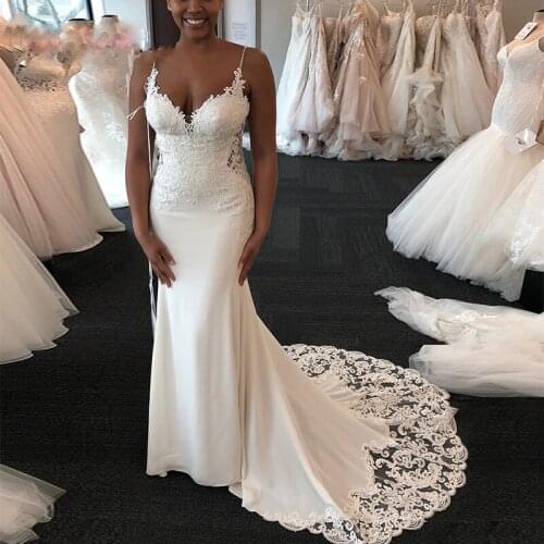 African Spaghetti Criss Cross Back Bridal Gowns Charming Mermaid Wedding Dresses Lace Appliques Sweep Train Wedding Dress
