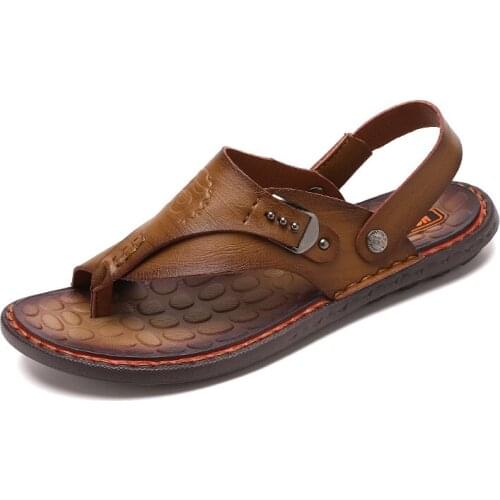 Mens Leather Sandals Summer 2019 New Casual Beach Shoes Tide Middle And Old Aged Wear Dad Mens Slippers