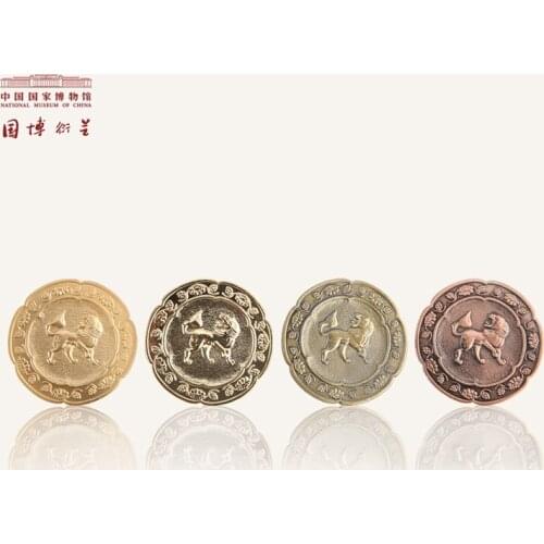 NATIONAL MUSEUM OF CHINA Metal Badge Lions Floral Pattern Round Rozet Gold Silver Chinese Vintage Clothes Badges Pins as Gifts
