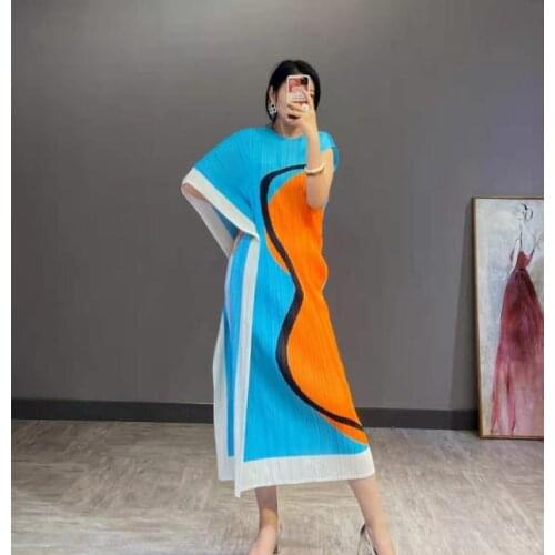 HOT SELLING Miyake style pleated o-neck dress splice loose irregular print dress IN STOCK