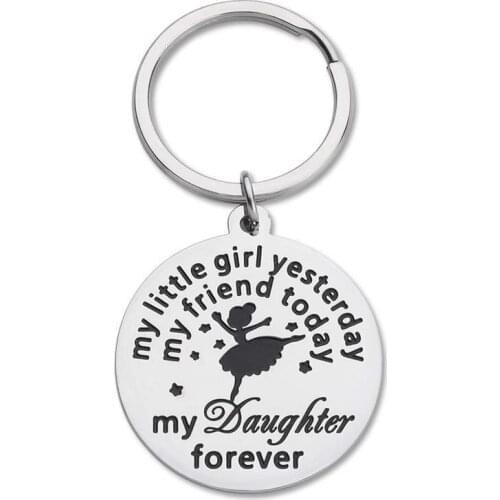 Daughter Keychain Birthday Gifts From Mom Dad To Adult Daughter Sweet 16 Gifts for Women Teens Girls Graduation Presents Jewelry