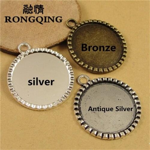 RONGQING 25mm 40pcs/lot 3 colors gear Circular Retro Tray DIY Accessories Wholesale Craft