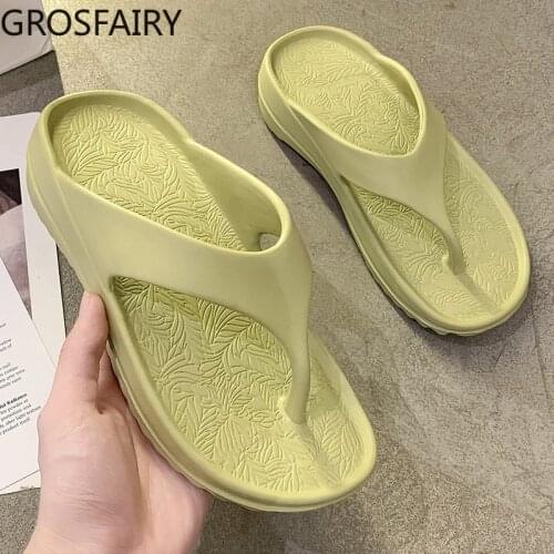 Mens and Womens Bathroom Thick-soled Slippers Womens Household Summer Home Shoes Couples EVA Rubber Soft Slippers Men Shoes