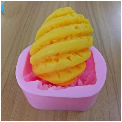 DIY pineapple fruit Food-grade handmade silicone soap candle cake decoration mold