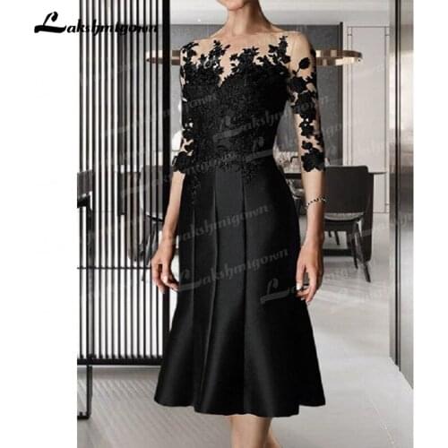 Black Mother Of The Bride Dresses Sheath Scoop 3/4 Sleeves Satin Appliques Plus Size Mother Of The Bride Formal Gowns