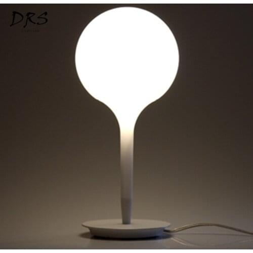Modern White Ball Moon Table Lamps Nordic Living Led Eye Care Glass Shade Fixtures Lustres Luminaria Desk Lights Lighting