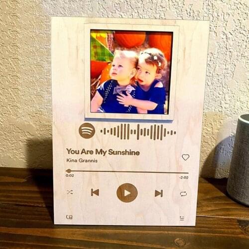 Stylish wooden Music Board Personalized Spotify Code Personal Photos Gifts for friends Custom Album Plaque Your Favorite Song