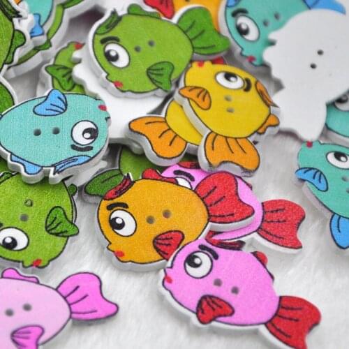 30Pcs Mix Big Fish 2 Holes Wood Sewing Button Scrapbooking WB339