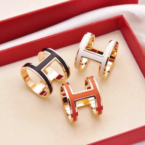 2018 new arrival classic Scarf Buckle Accessories Brooch Simple scarves buckle for women lady