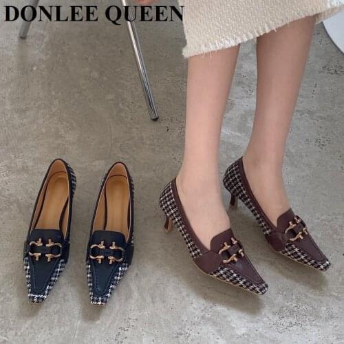 2021 New Spring Med Heels 5CM Pumps Shoes Women Brand Metal Buckle Square Toe Retro Shoes Plaid Stitching Pumps Zapatillas Mujer