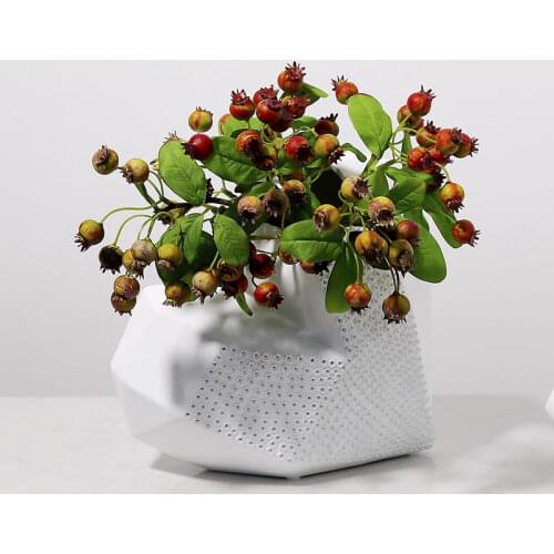 Modern minimalist hive love ceramic vase Home living room TV cabinet decorated with dried flower arrangements