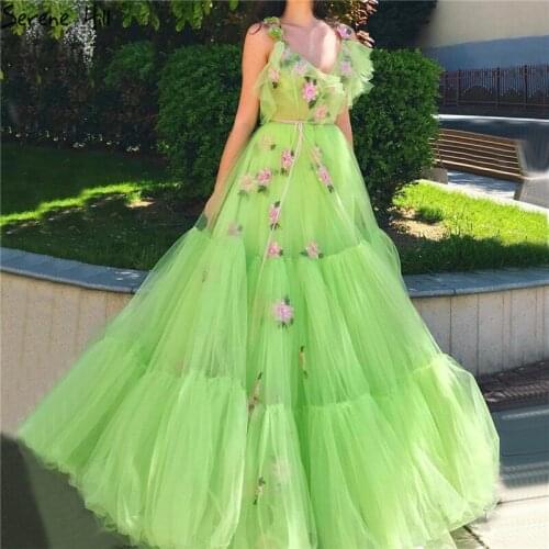 Green Deep-V Handmade Flowers A-Line Prom Dresses 2020 Sleeveless Sexy Tulle Prom Gowns Long Serene Hill BLA70126