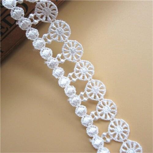 5 yard Soluble Polyester Flower Embroidered Lace Trim Ribbon Patchwork Handmade Sewing Supplies Craft Costume Decoration Wedding