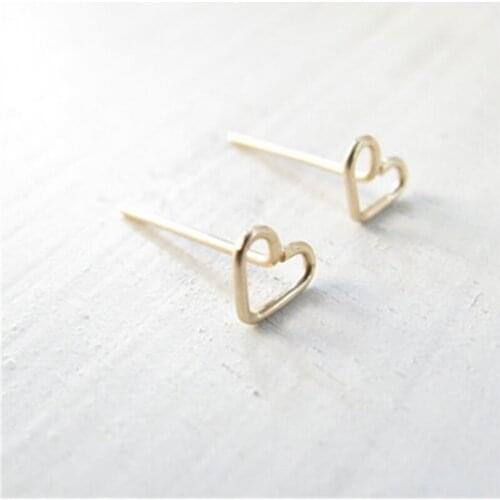 Warmth Tiny Hollow Love Heart Earring Jewelry Simple And Elegant Female Earrings Jewelry Gift For Her