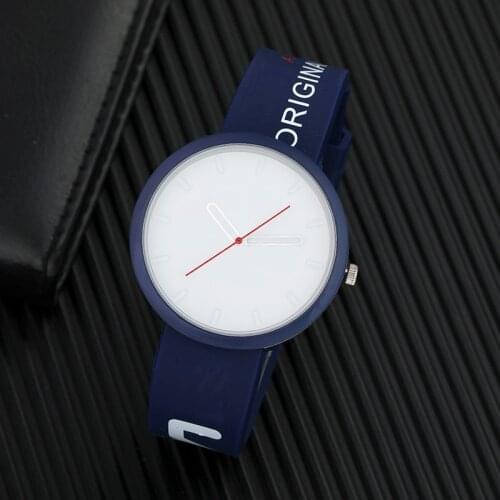 2021 New Arrival Quartz Watches Famous Brand Men Sports Watch Casual Fashion Silicone Dress Children Unisex Quartz Wristwatches