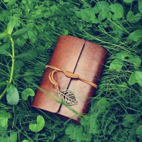 Vintage cowhide paper hardiron sheet straps notepad notebook daily memos spiral vintage pocket diary