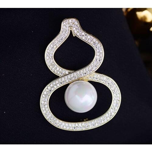 Lovely Gourd Brooch Pins with Pearl Luxury White AAA Cubic Zircon Plant Pin Brooches for Women Coat Sweater Jewelry Accessories