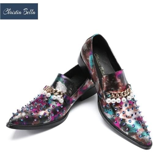 Christia Bella Mens Fashion Rivets Design Pointed Toe Slip On Printing Leather Casual Shoes Men Loafers Leisure Party Mens Shoes