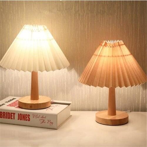 LED Retro Handmade Pleated Table Lamp Bedroom Living Room Home Decoration Creative Gift Fabric Solid Wood Atmosphere Lamp