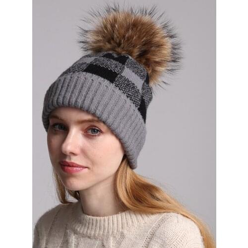 2019 New Women Winter Hat Paid Knitted Wool Beanie Real Raccoon Fur Pom Pom Hat Slouchy Beanies For Ladies Girls Cap