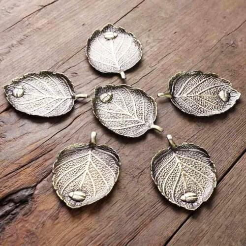 1PC Creative Leaf Shape Tea Coaster Teacup Alloy Anti-Scald Insulation Pad Tea Ceremony Cup Holder Cups Mats Kitchen Accessories