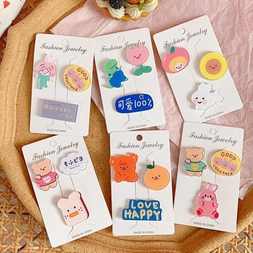 3pcs/set Cartoon Badge Brooches Acrylic Creativity Pins Bag Clothes Coat Sweater Lapel Custom Jewelry Cute Gift for Girl Friends