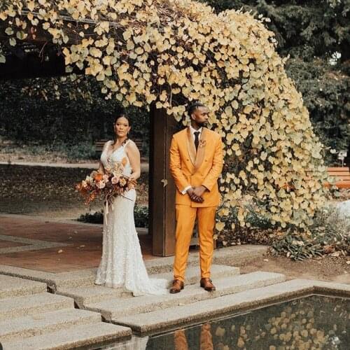 2021 Gold Two Pieces Mens Suit Double Breasted Shawl Lapel Wedding Tuxedos Custom Made Prom Clothing （Jacket+Pants)