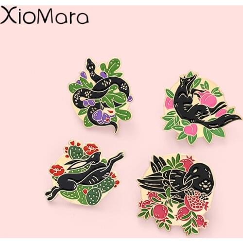 Ancient Tribal Totem Enamel Pins Snake Fox Rabbit Crow Brooches Lapel Badges Animals Art Jewelry Gift for Friends Wholesale Pin