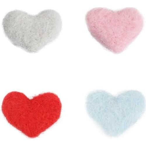 2PCs Heart Shape Wool Felt Poke DIY Kits Craft Sewing supply clothes Accessories Handmade Gift Bag Backpack Decoration