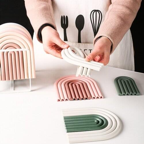 2021 Insulation Pads Cup Mat Non Slip Placemat Home Decor Rainbow Coasters Placemat Home Decor Kitchen Accessories