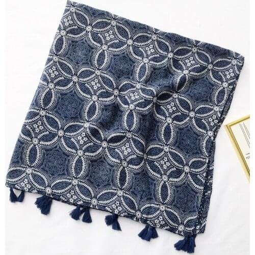 2019 Fashion Hot Sale Vintage Floral Print Tassel Scarves Shawl Trendy Long Flower Dot Scarf Wrap Hijab Muffler Free Shipping