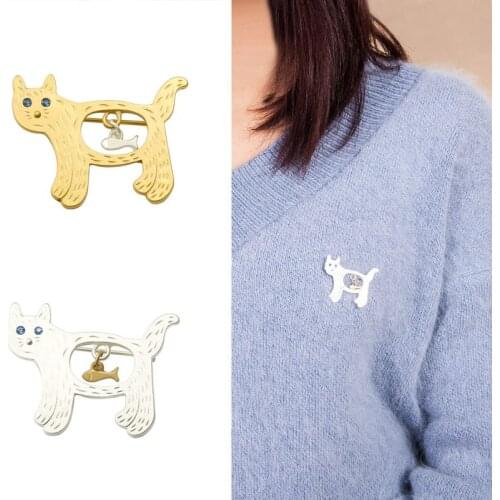 Fashion Cute Kitten Brooch for Women Gold Silver Colour Alloy Fish Sweater Pin Chest Girl Korean Trend Clothing Accessories 2020
