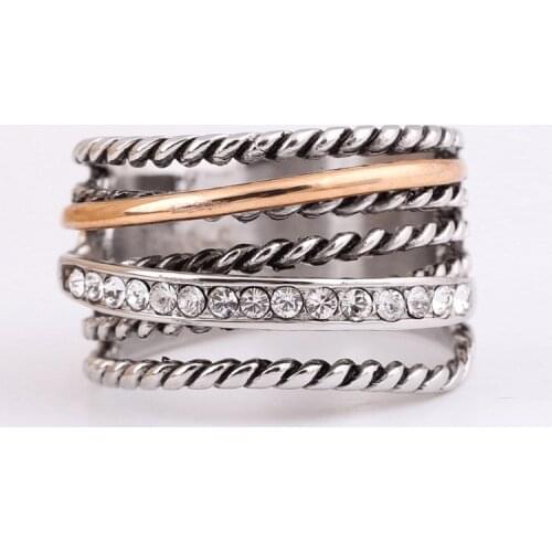 2021 Women Party Rushed Jewelry Wholesale Fashion Rings For Woman Crystal From Bulgaria Thailand Retro Charm Name Ring