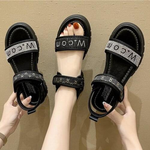 2021 Korean Style Womens Sandals Summer New Fashion Diamond Beach Shoes Womens Casual Thick Soled Sandals Female Sandals