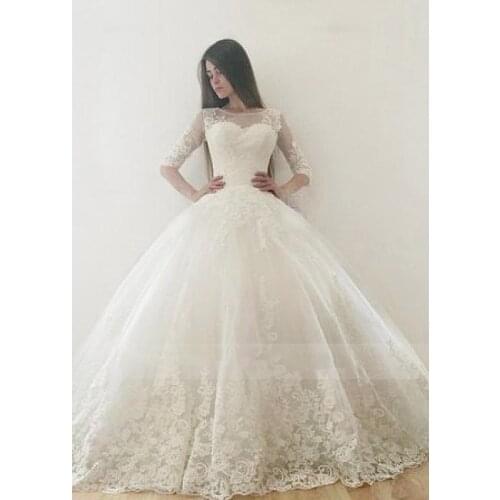 Stunning Tulle Ball Gown Wedding Dresses With Lace Appliques Half Sleeves Lace Up Back Sweep Train Bridal Gowns Custom Made