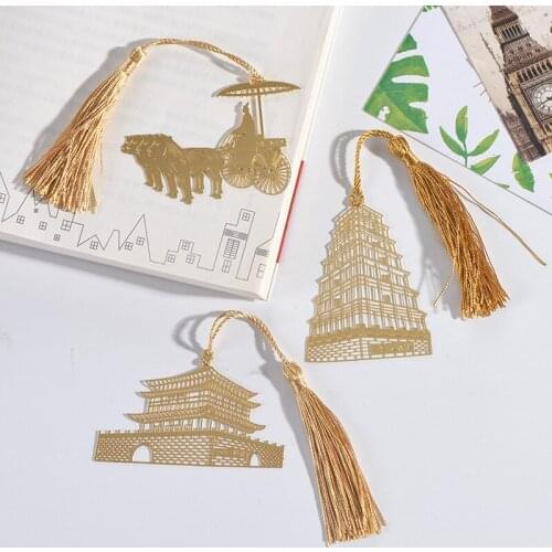 Exquisite Chinese Style Hollow Metal Bookmark Brass Tassel Bookmark for Books Folder Retro Novelty Stationary DIY Decor Clip