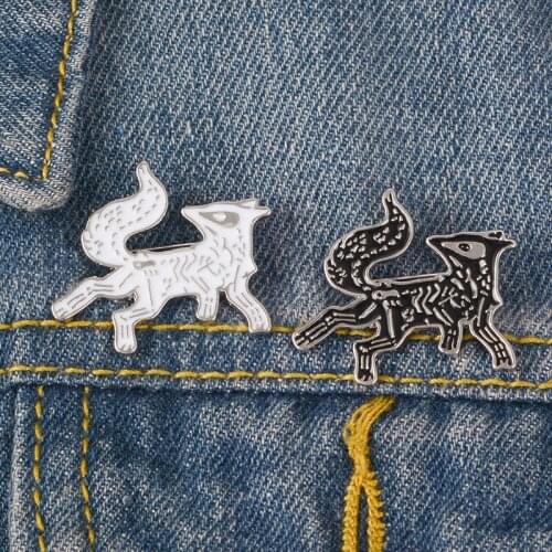 High Quality Fox Brooch Animal Alloy Brooch Cloths Hat Bag Jeans Badge Jewelry Accessories Metal Pins