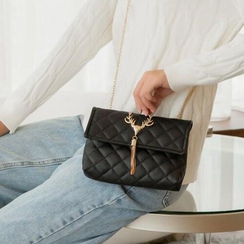 2021 Ligh weight lady shoulder lattice messenger chain bag small handbags travel cross body geometric mini purses