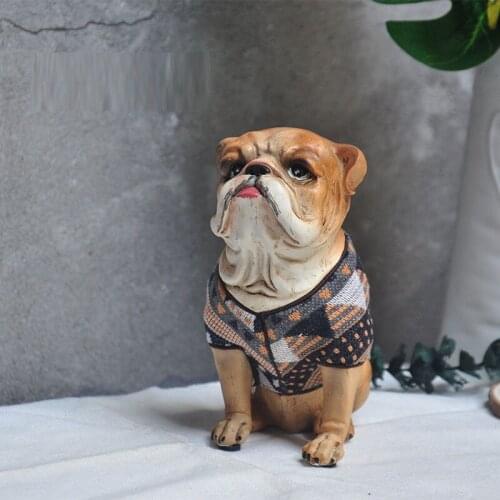 WU CHEN LONG Bulldog Art Sculpture Pug Dog Statue Resin Crafts European Animal Figurine Home Office Decoration R5325