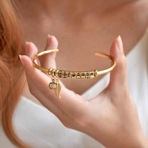 3 Colors Customized Personalized Stainless Steel Cuff Bangle with Leaf Charm 12 Birthstone Engraved Family Names Gift for Woman