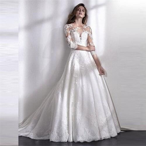 Scoop Modest Women Wedding Dress Beautiful 2020 Lace Appliques With Buttons Back Custom Made Bridal Gowns Fashionable