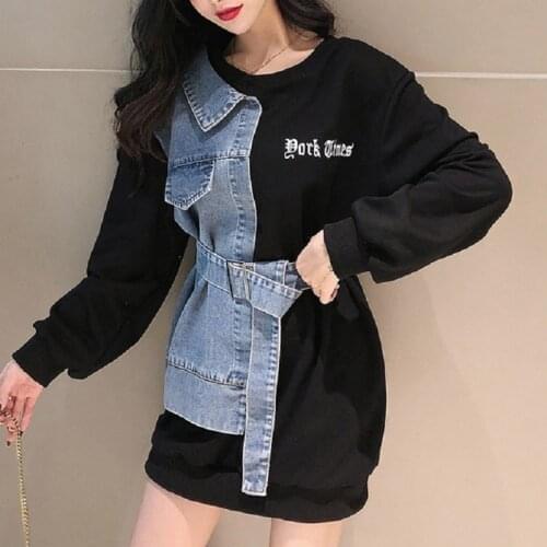 Sportswear Womens 2021 New Womens Clothing Design Sense Denim Stitching Loose And Thin Printed Letter Top Fashion