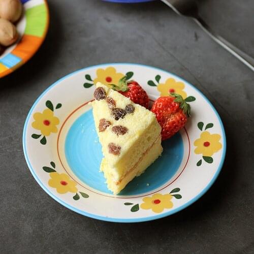 6 Inch Hand-painted Creative Ceramic Home Small Plate Cute Fresh Spit Bone Dish Candy Cake Snack Plate Hanging Plate