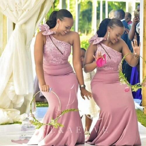 Fashion Pink Sequin Mermaid Bridesmaid Dresses with Bow One-shoulder African Wedding Party Gowns Plus Size Black Women Dresses