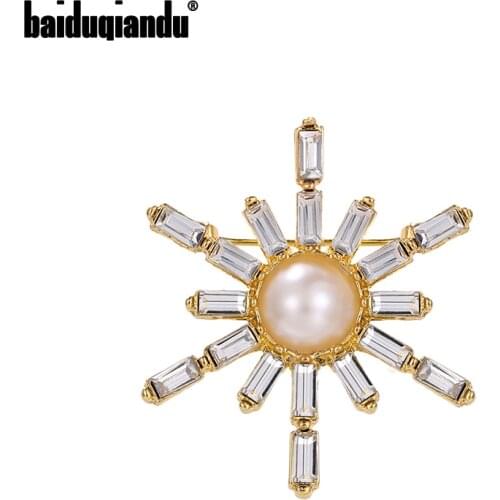Baiduqiandu New Arrival Gold Color Plated Simulated Pearl and Crystal Starburst Brooch Dress Coat Winter Accessories Jewelry