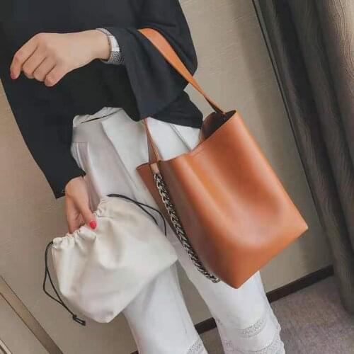 Brand New Bucket Bag Leisure Chain Decoration Wide Shoulder Bag Messenger Bag handbag High capacity tote Designer