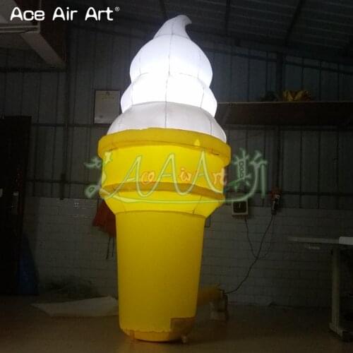 Amazing Inflatable Ice cream model with lighting bubles for advertisement with free air blower