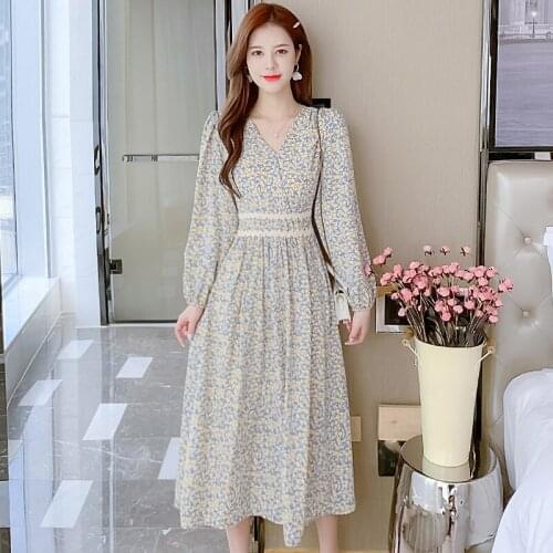 2021 spring new floral chiffon dress womens waist waist early spring high-end western style long-sleeved long skirt
